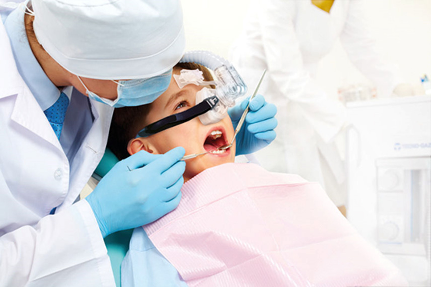 Terapie dentali in sedazione: cos’è l’analgesia sedativa?