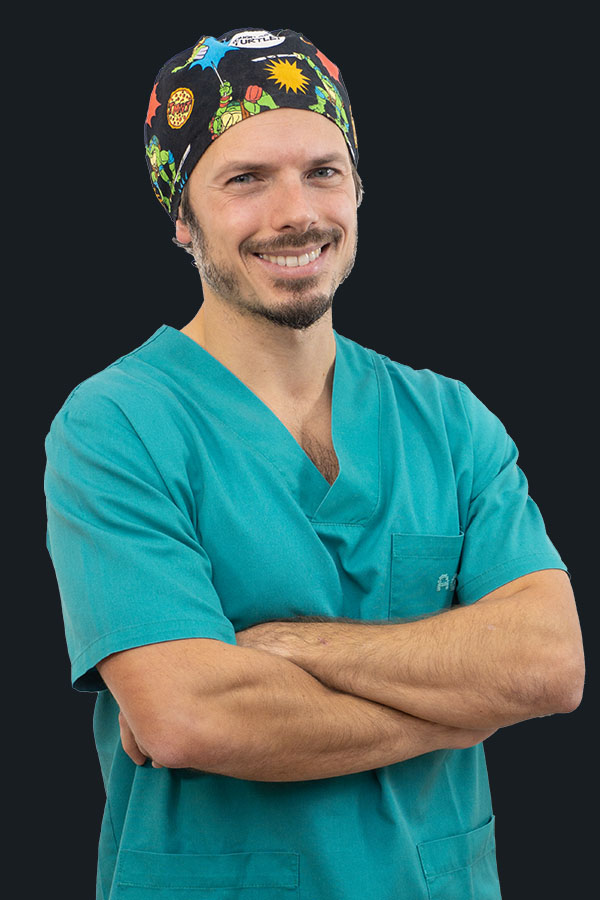 Dr. Andrea Giuva - Odontoiatra